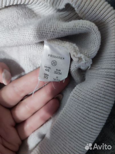 Свитер женский