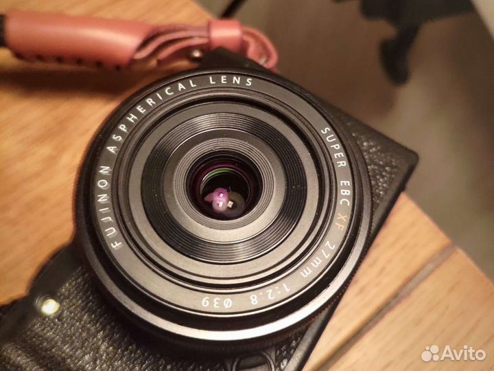 Фотоаппарат Fujifilm X-M1 + объектив XF 27mm f/2.8