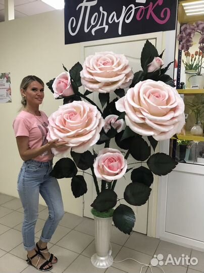 Роза из изолона