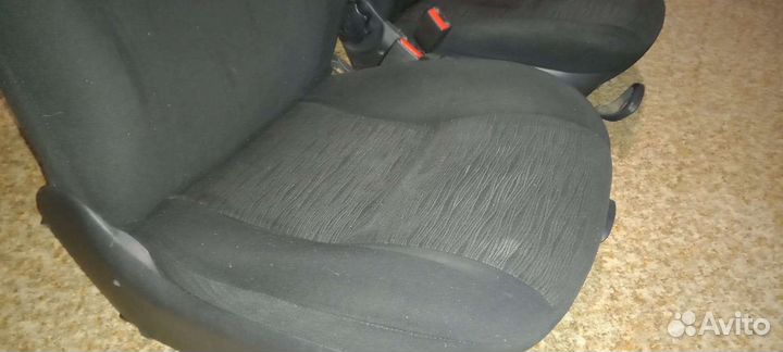 Передние сиденья LADA kalina 2