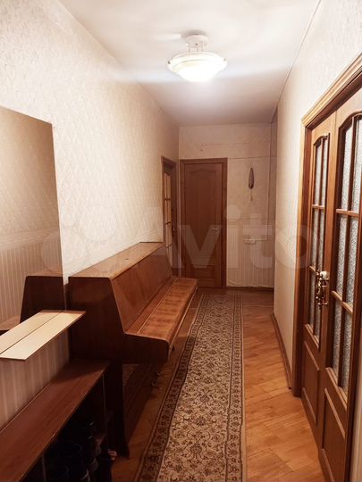 Комната 11 м² в 3-к., 1/10 эт.