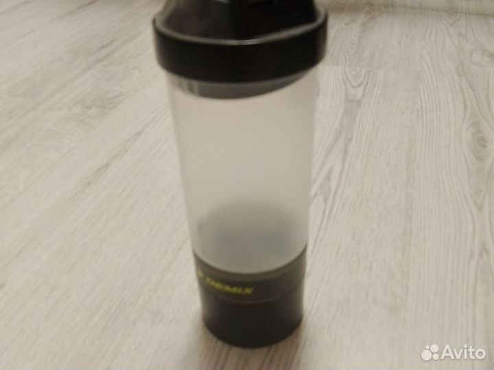 Шейкер спортивный