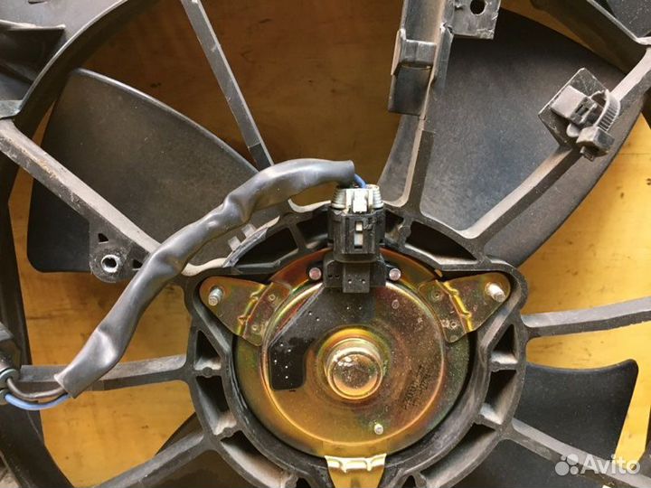 Диффузор радиатора Nissan Fuga GY50 VK45DE 2006