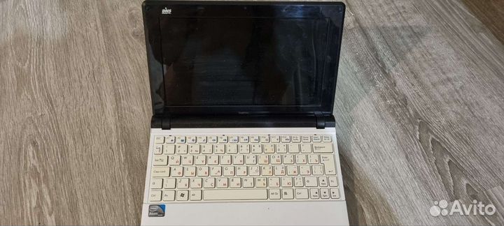 Нетбук на запчасти