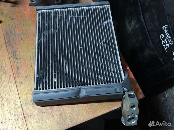 Испаритель кондиционера Toyota yris II