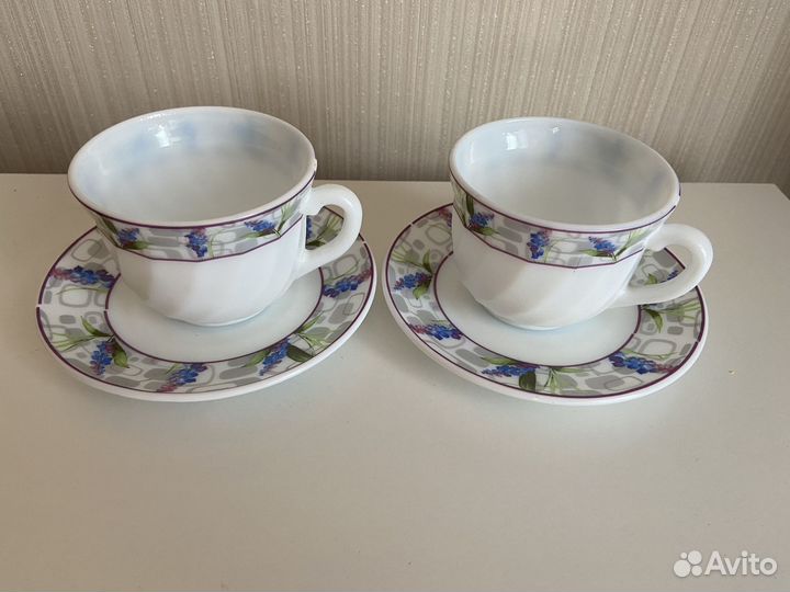 Посуда (чайная пара, рюмки)