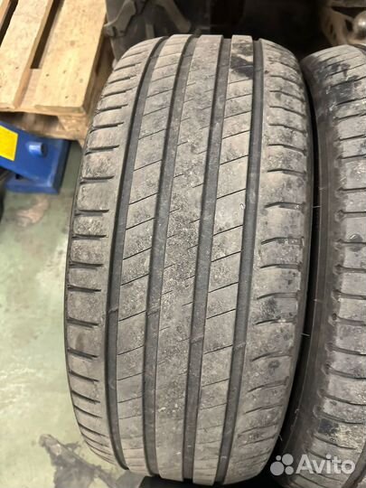 Michelin Radial XSE 235/55 R19 105W