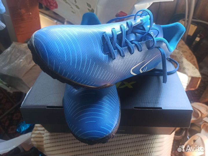 Бутсы-сороконожки Quantum demix 3tf 42размер