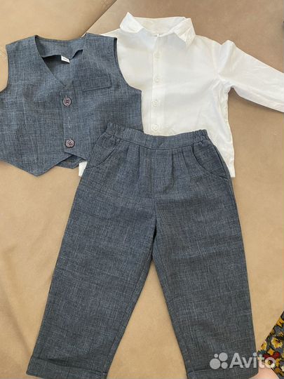 Нарядный костюм для мальчика 86