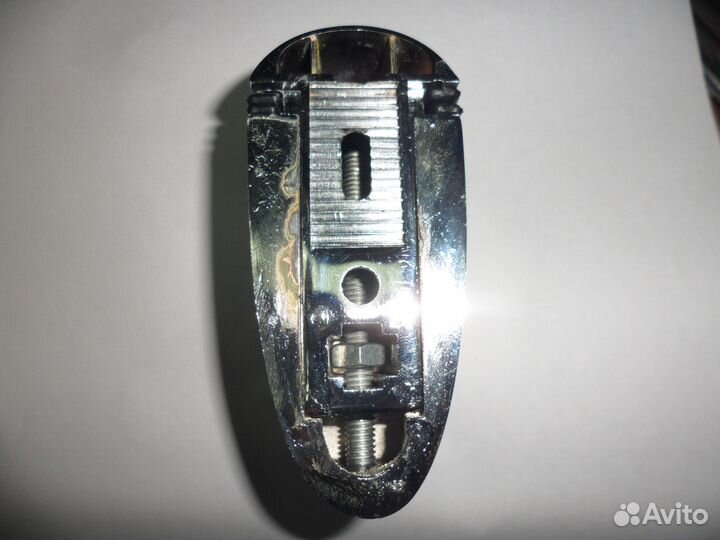 Кронштейн для полки