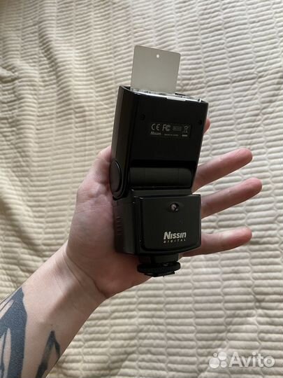 Вспышка камеры Nissin Speedlite Di466 Canon