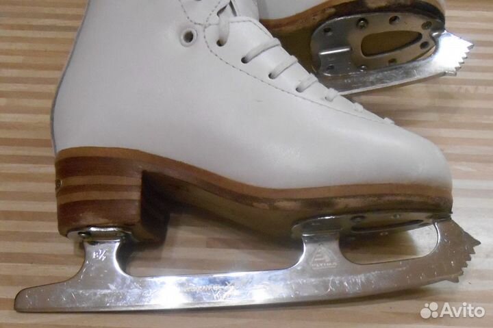 Коньки Jackson Premiere размер 3,5С(33-34) идеал