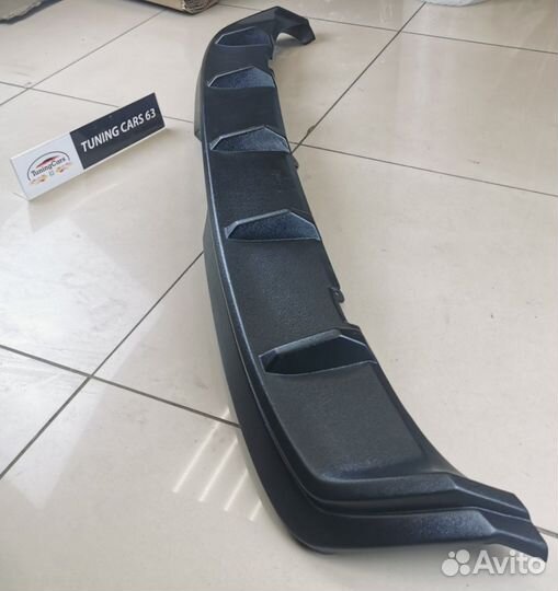 Диффузор на задний бампер Лада Веста Седан - Ун-л