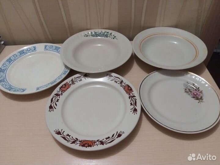 Посуда тарелки разные