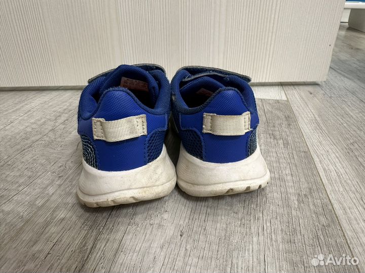 Кроссовки детские adidas 23 по стельке 15 см