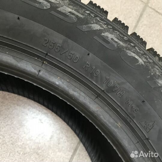 Pirelli Ice Zero 255/50 R19 107H