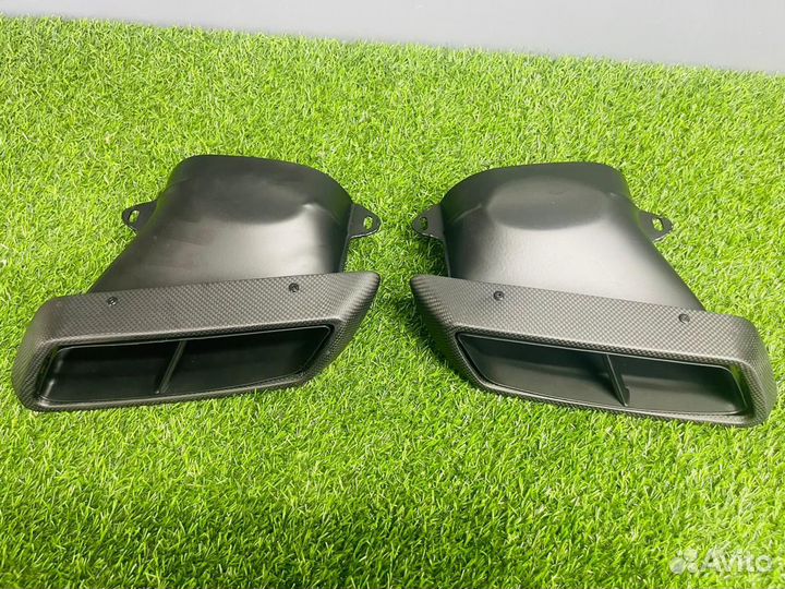 Насадки на глушитель Mercedes W205 Akrapovic