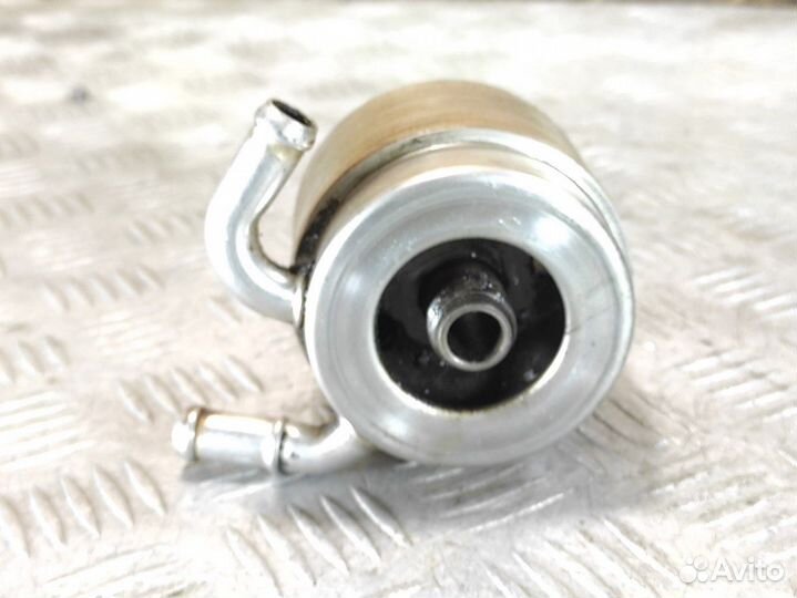 Радиатор масляный Subaru Legacy B13