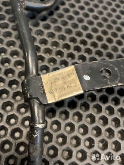 Трубка системы охлаждения Bentley Continental