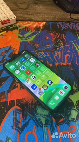 iPhone xs 64