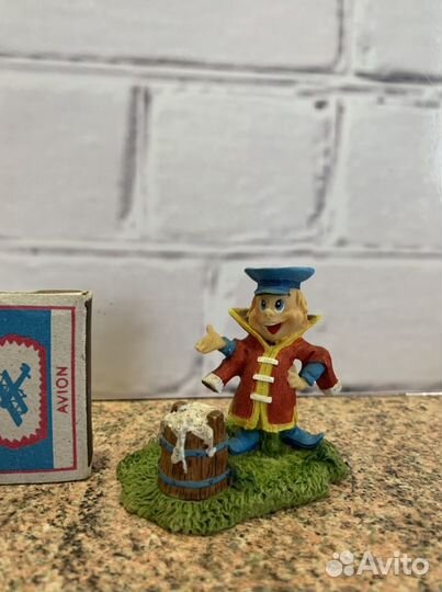 Статуэтка Вовка в тридевятом царстве