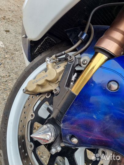 Suzuki GSX 1300RZ hayabusa