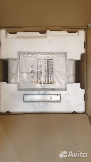 Интегральный усилитель marantz pm 12 se