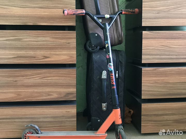 Трюковой самокат