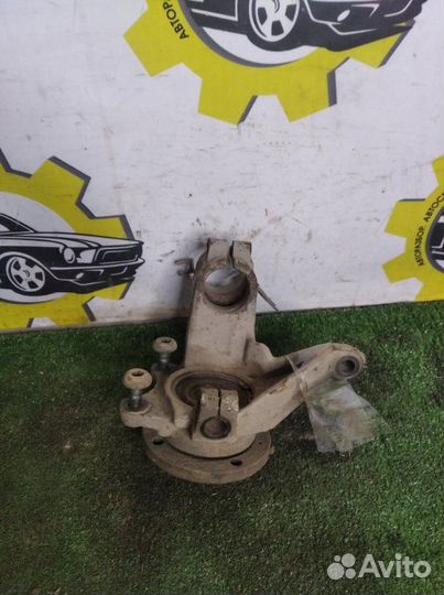 Кулак поворотный передний правый Peugeot Partner