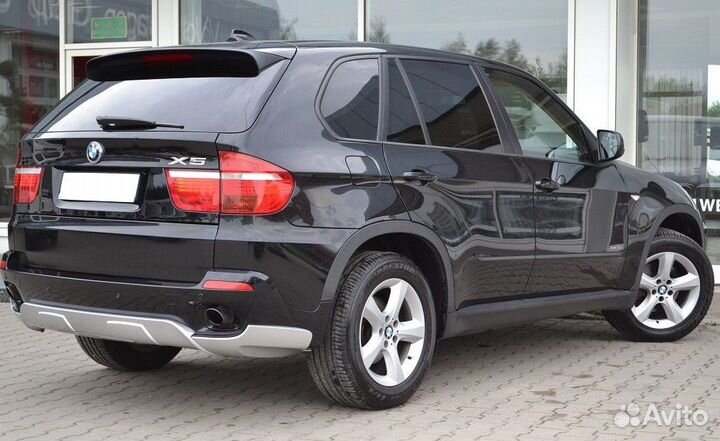 Накладка на бампер Aero BMW X5 E70 (07-10) MT