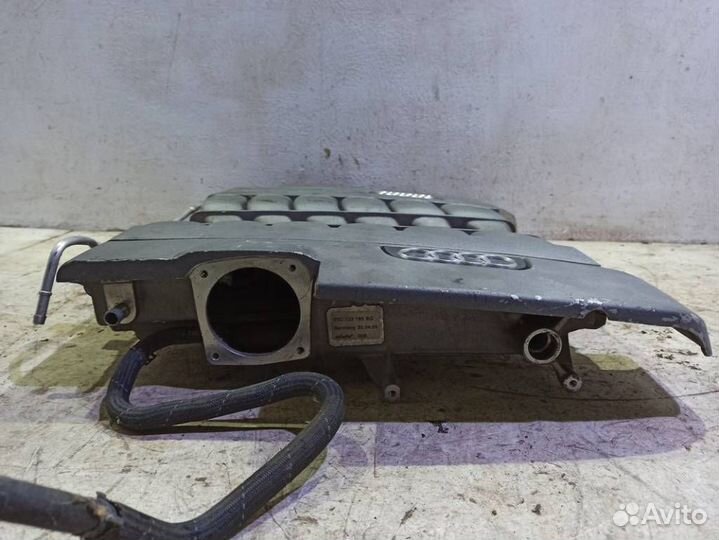 Впускной коллектор Ауди