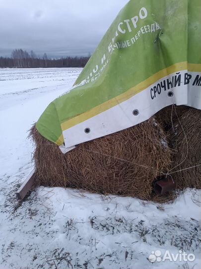 Солома в рулонах