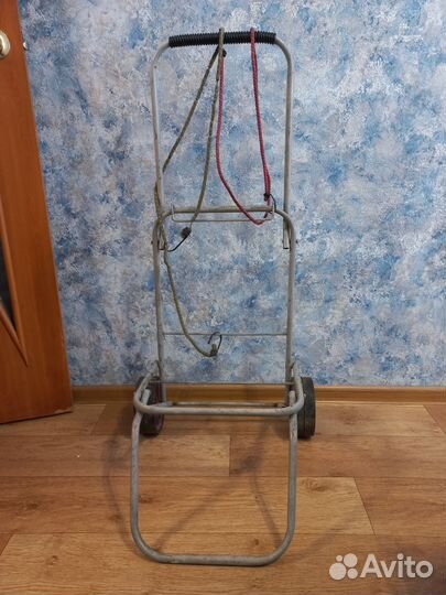 Тележка хозяйственная на колесах