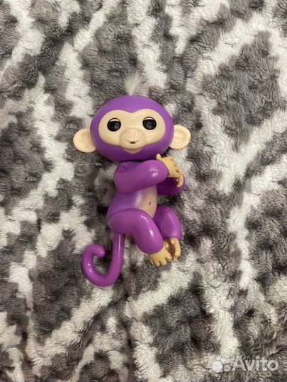 Обезьянка игрушка