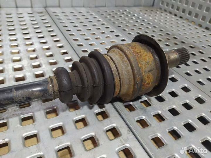 Полуось задний Mercedes Vito W639