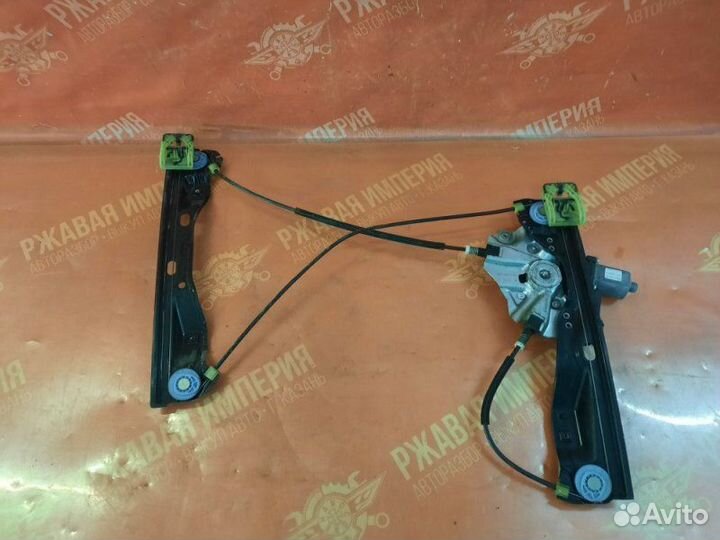 Стеклоподъемник передний правый Opel Astra J GTS