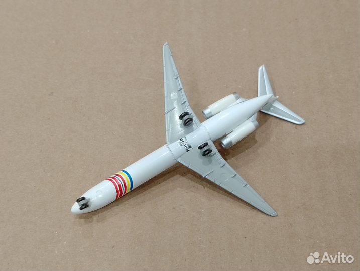 McDonnell Douglas MD-87. Scandinavian Airlines