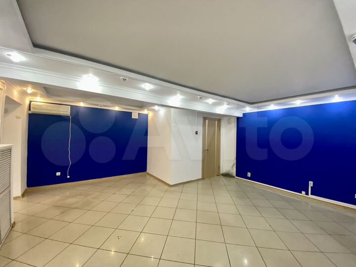 Торговая площадь, 32 м²
