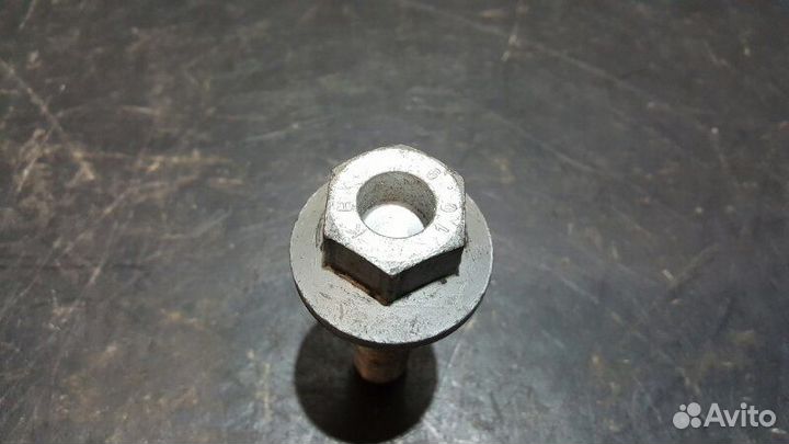 Болт шкива коленвала Porsche Cayenne 957 M48.01 08