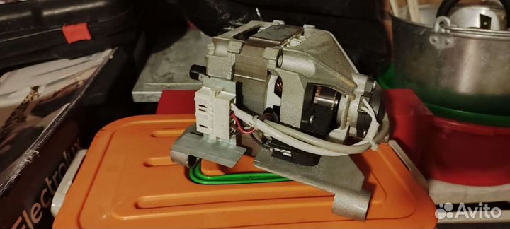 Мотор от стиральной машины ariston