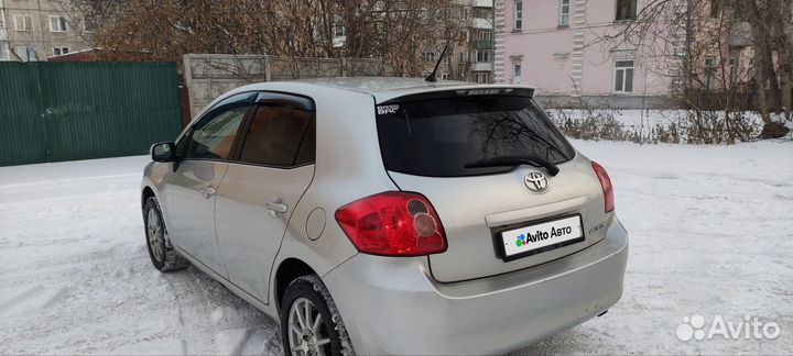 Toyota Auris 1.5 CVT, 2006, 200 000 км