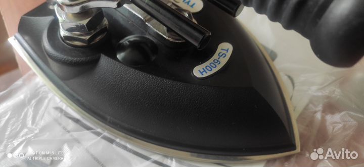 Паровой утюг