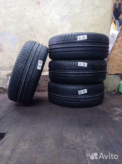 Bridgestone Turanza T001 195/50 R15 82V