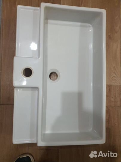 Прямоугольная раковина - умывальник