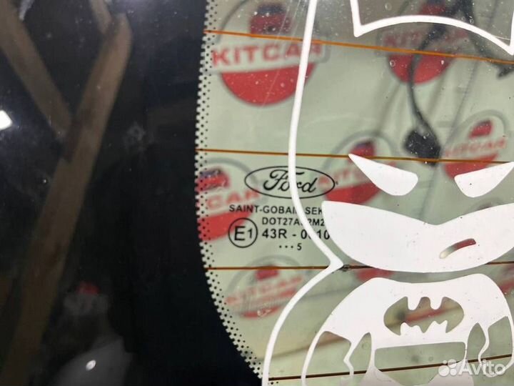 Крышка багажника Ford Focus 2