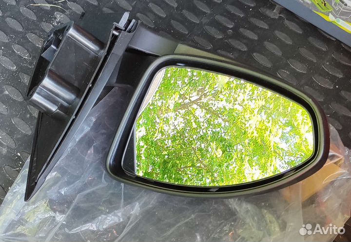 Зеркало на chevrolet cruze левое