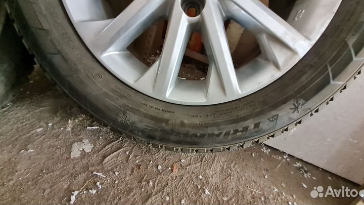 Triangle IceLink Trin PS01 215/60 R16 99T