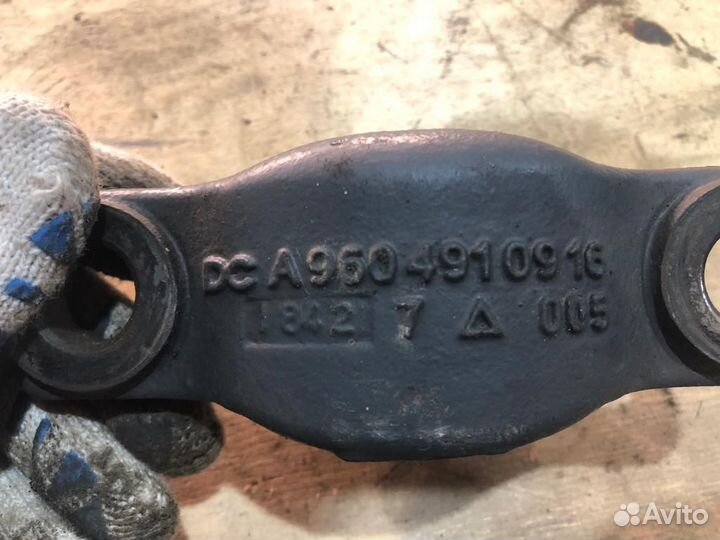 А9604911016 Скобы кронштейна глушителя Mercedes