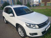 Volkswagen Tiguan 2.0 AT, 2012, 133 000 км, с пробегом, цена 1 690 000 руб.