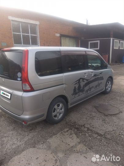 Nissan Serena 2.0 CVT, 2006, 190 000 км